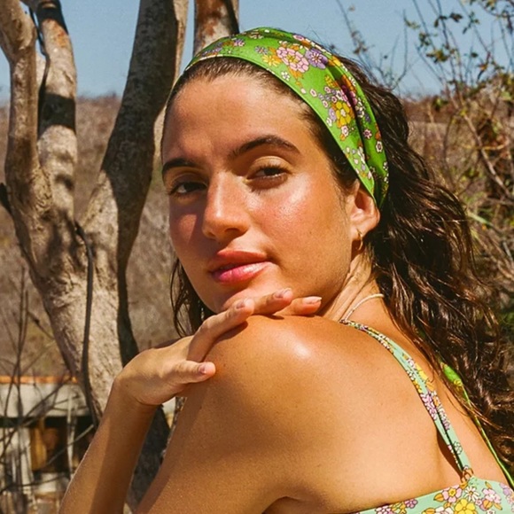 Urban Outfitter Reversible Neck or Head Scarf. - Picture 2 of 4